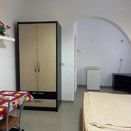 Guest House Lionel Durrës 외부 사진