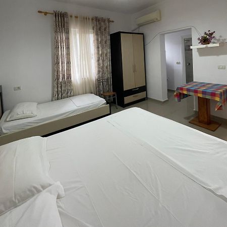 Guest House Lionel Durrës 외부 사진