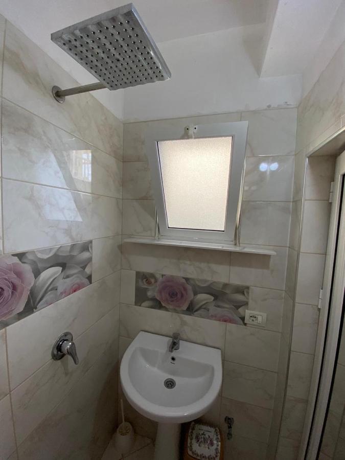 Guest House Lionel Durrës 외부 사진