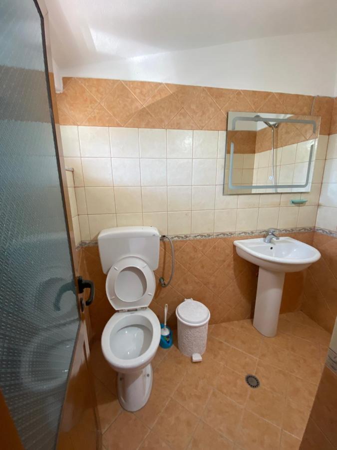Guest House Lionel Durrës 외부 사진