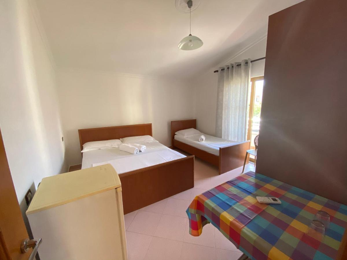 Guest House Lionel Durrës 외부 사진