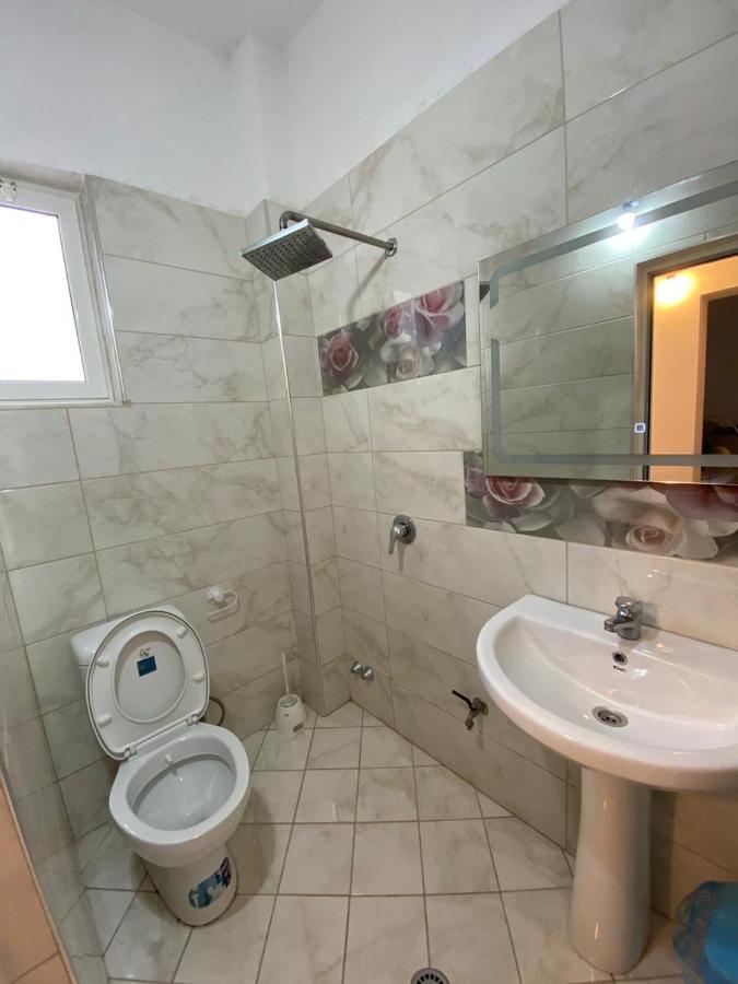 Guest House Lionel Durrës 외부 사진
