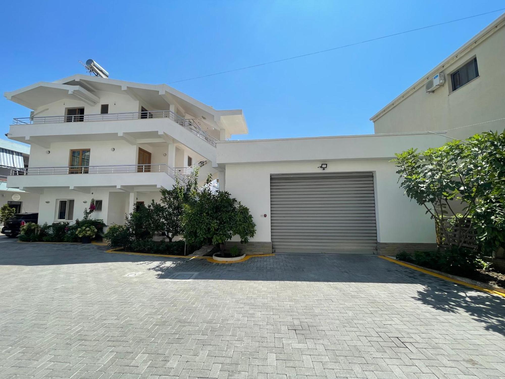 Guest House Lionel Durrës 외부 사진
